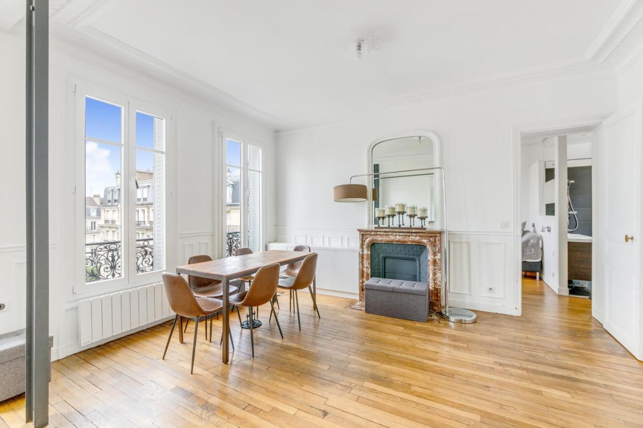 Place De La Mairie Apartment ลูวาลัวเปแรต์ ภายนอก รูปภาพ